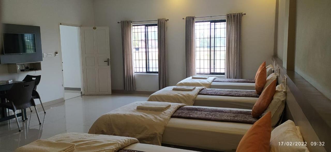Alfa Inn Nedumbassery Ngoại thất bức ảnh