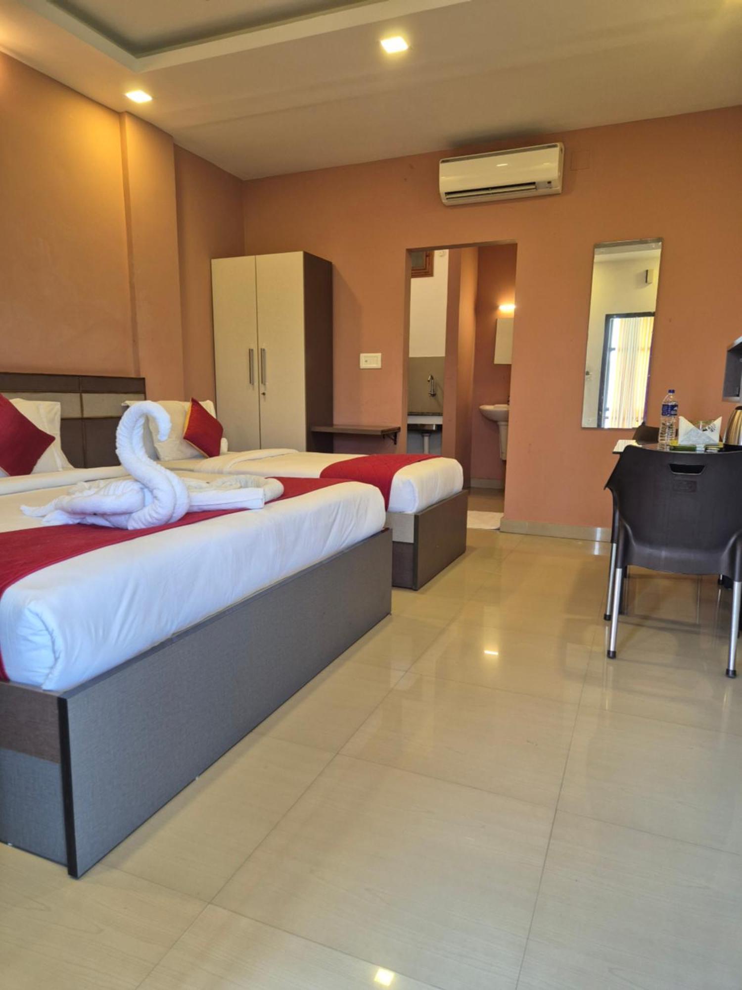 Alfa Inn Nedumbassery Ngoại thất bức ảnh