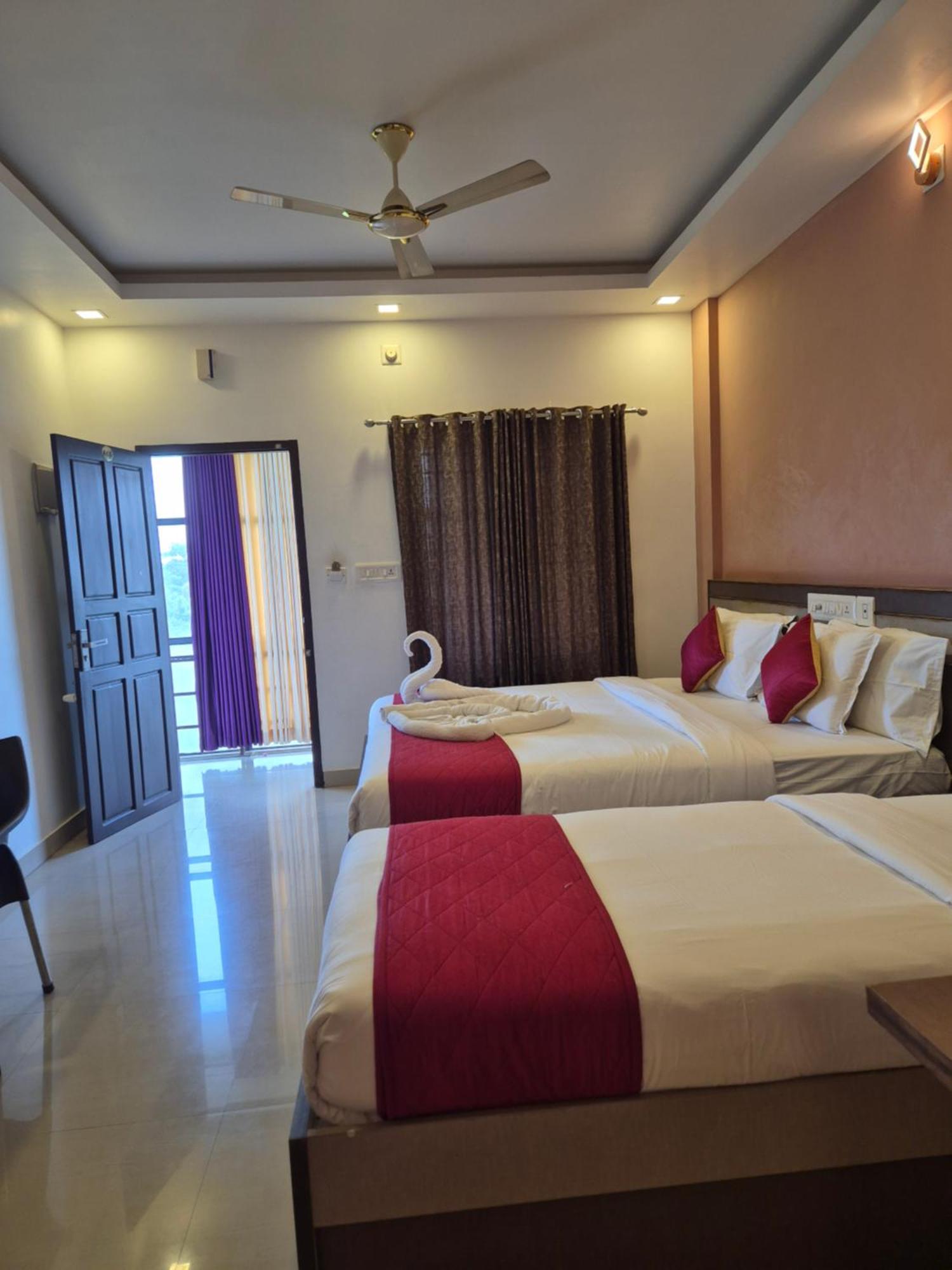 Alfa Inn Nedumbassery Ngoại thất bức ảnh