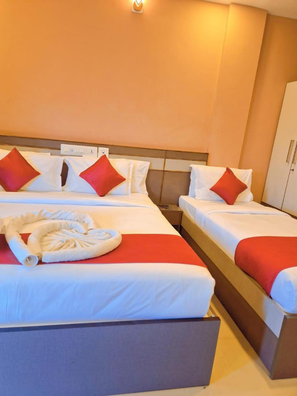 Alfa Inn Nedumbassery Ngoại thất bức ảnh