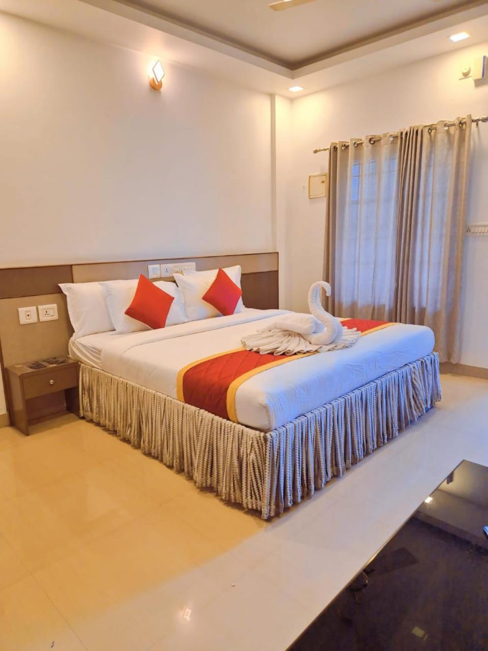 Alfa Inn Nedumbassery Ngoại thất bức ảnh