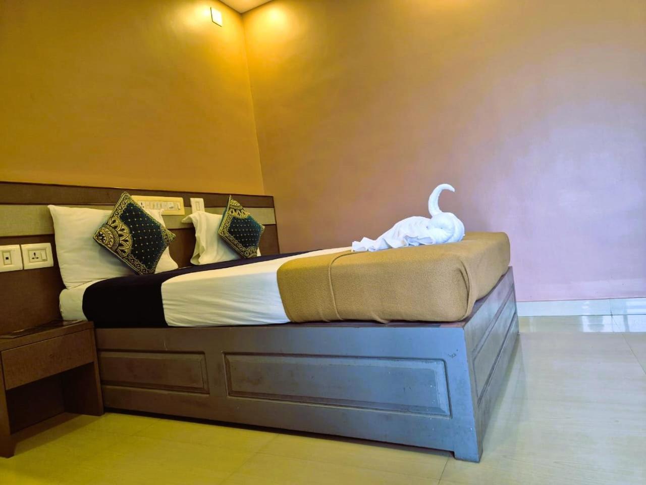 Alfa Inn Nedumbassery Ngoại thất bức ảnh