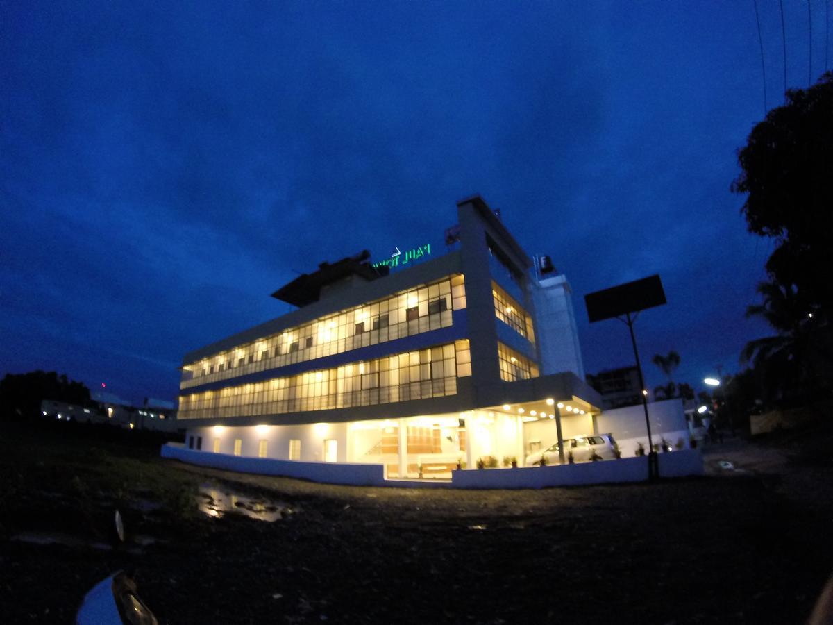 Alfa Inn Nedumbassery Ngoại thất bức ảnh